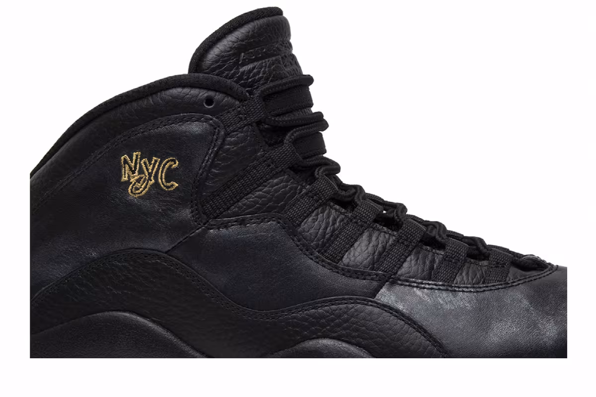 Air Jordan 10 NYC, view 3