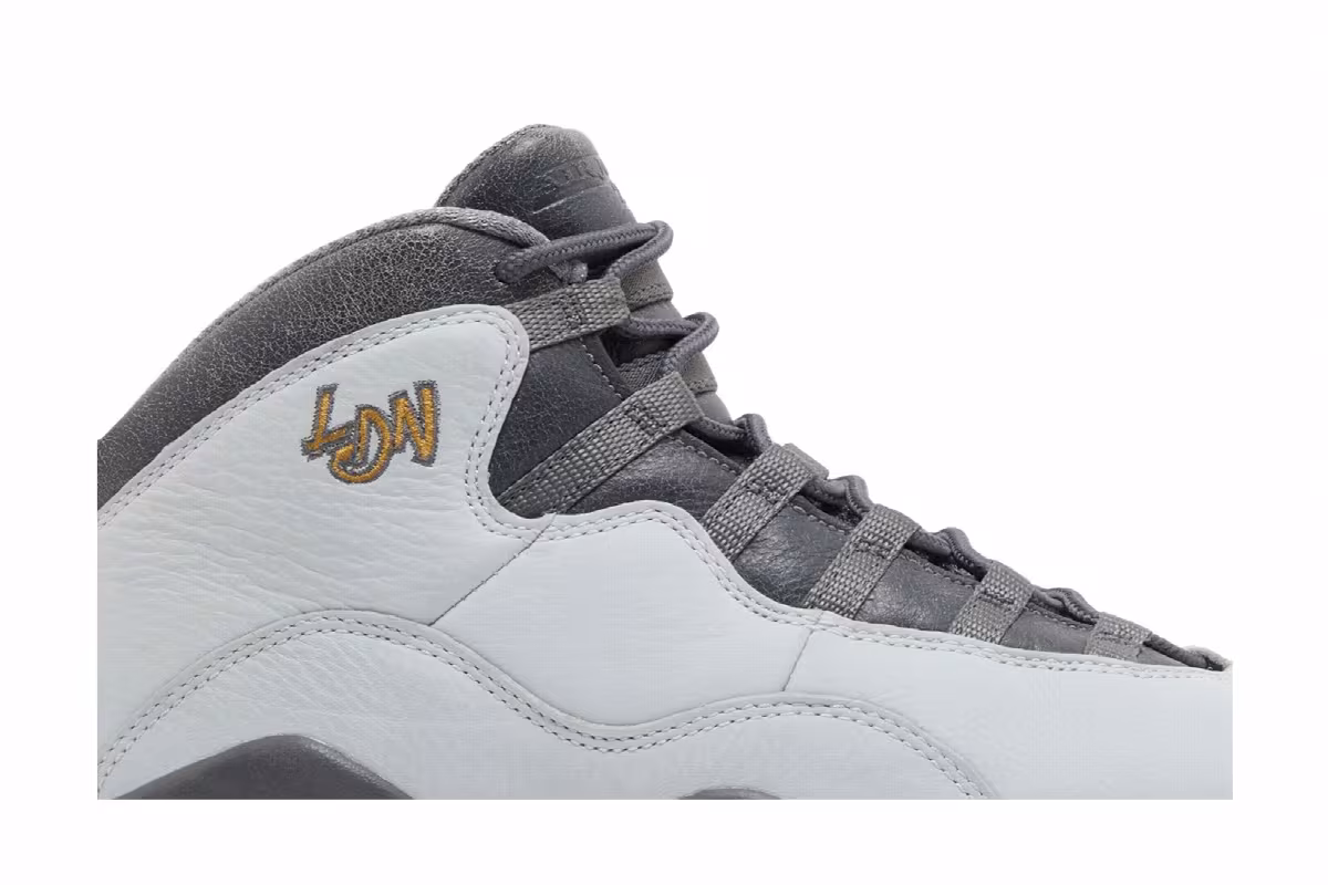 Air Jordan 10 BG London, view 3