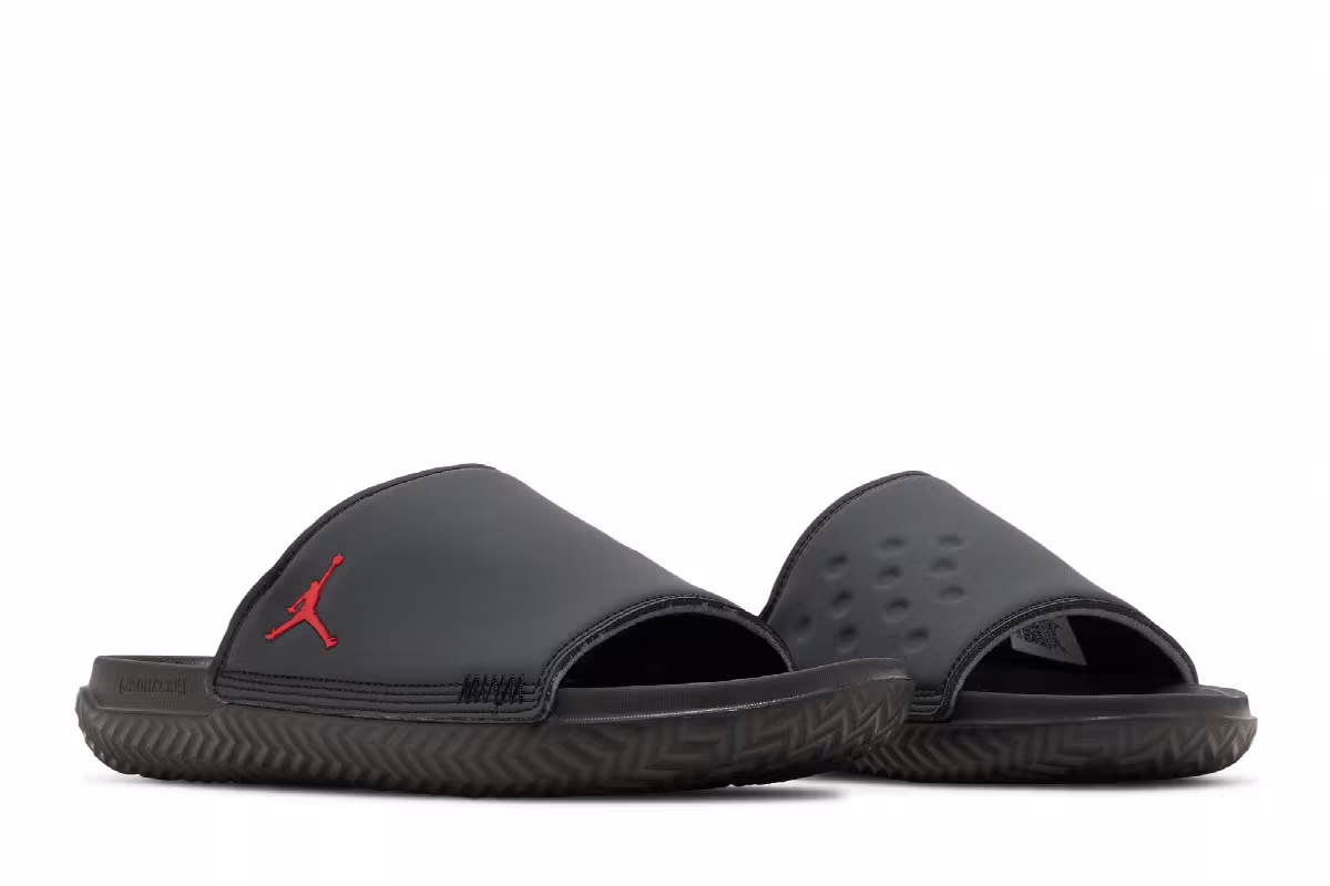 Nike Jordan Play Slide Anthracite University Red, view 9
