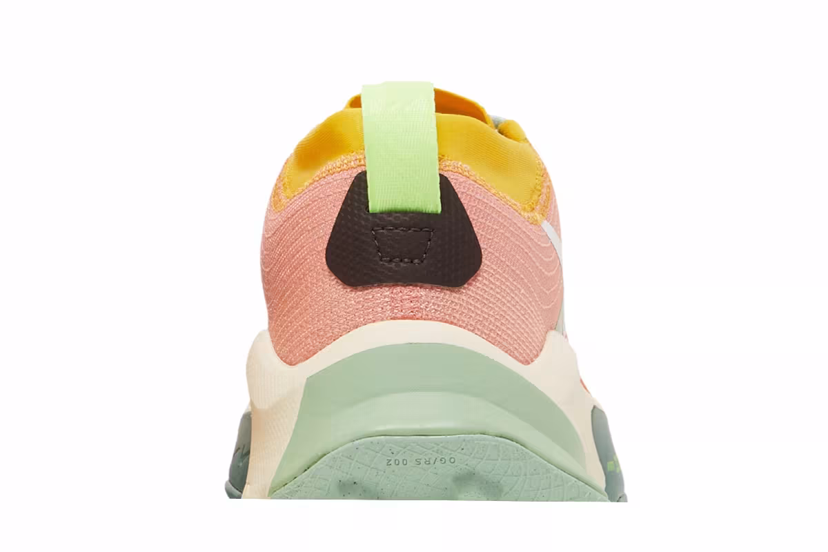 Nike Women's ZoomX Zegama Mantra Orange Bright Crimson, view 8