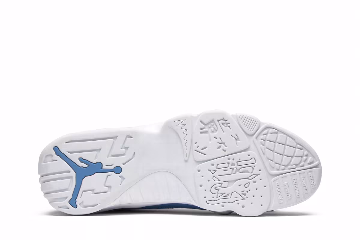 Air Jordan 9 Low Pantone, view 5