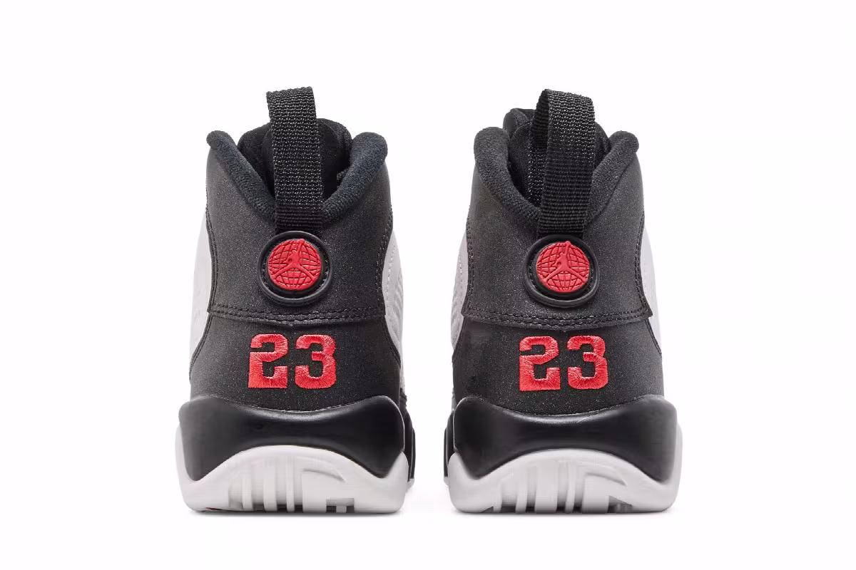 Air Jordan 9 BG Space Jam, view 7