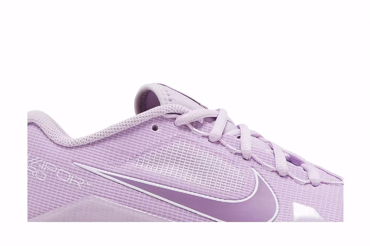 Women's NikeCourt Air Zoom Vapor Pro Doll Amethyst Wave, view 3