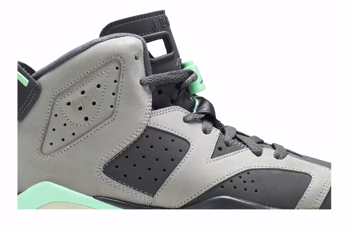 Air Jordan 6 GS Green Glow, view 3
