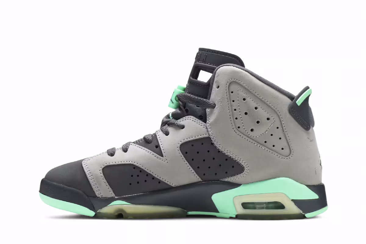 Air Jordan 6 GS Green Glow, view 4