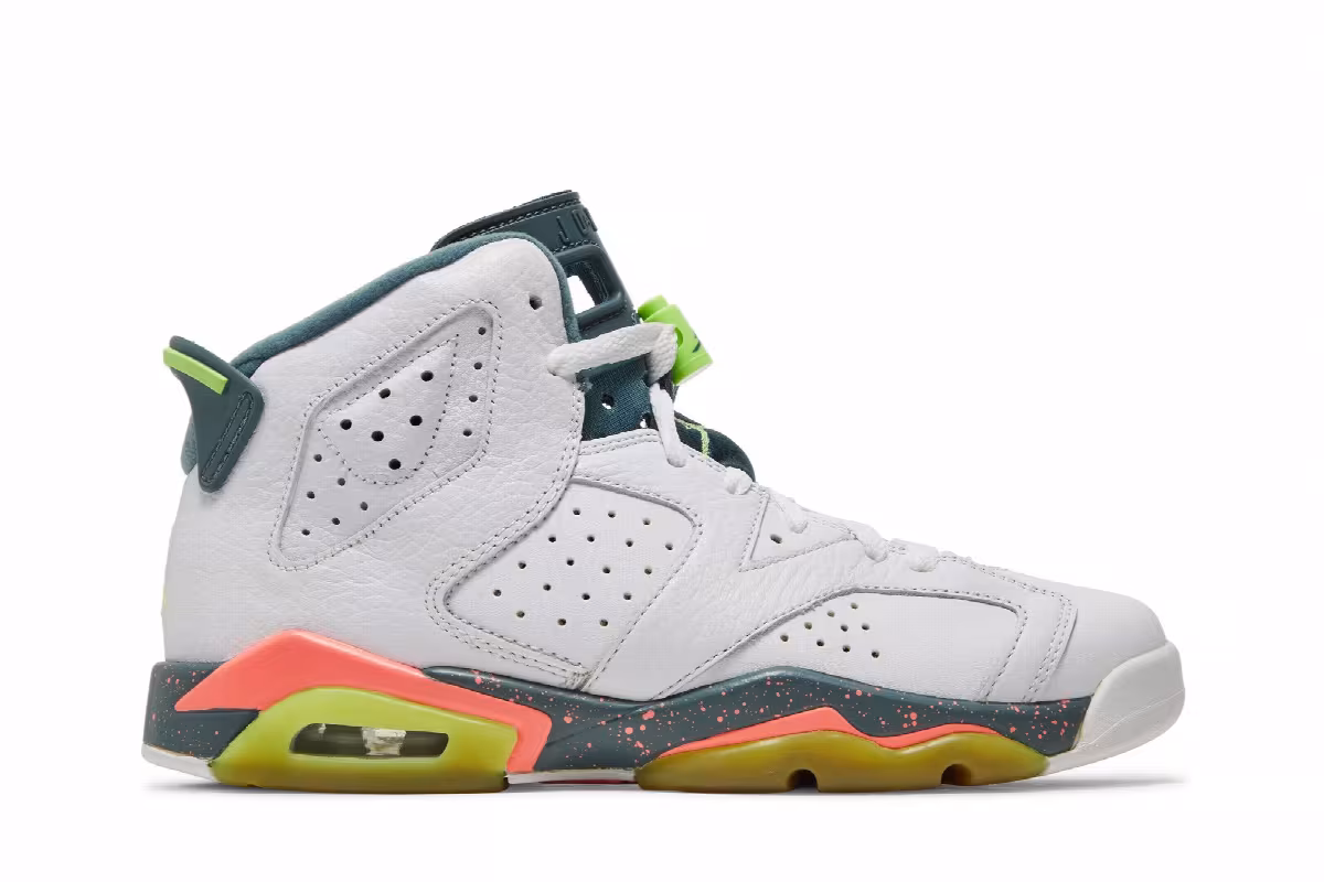 Air Jordan 6 GS Bright Mango, view 2