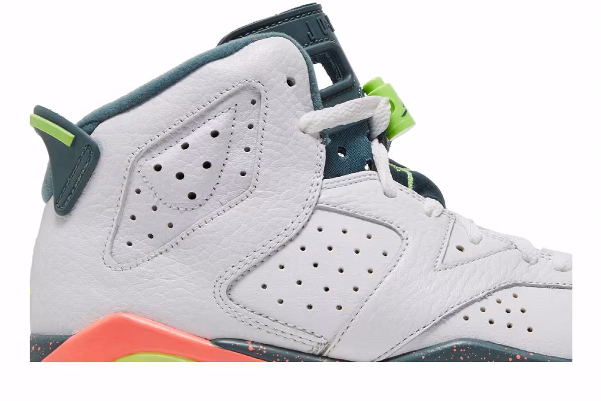Air Jordan 6 GS Bright Mango, view 3