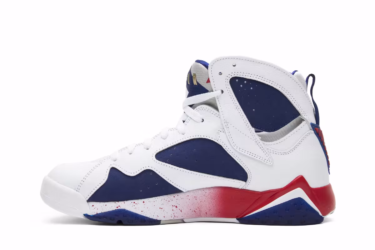 Air Jordan 7 Tinker Alternate, view 4