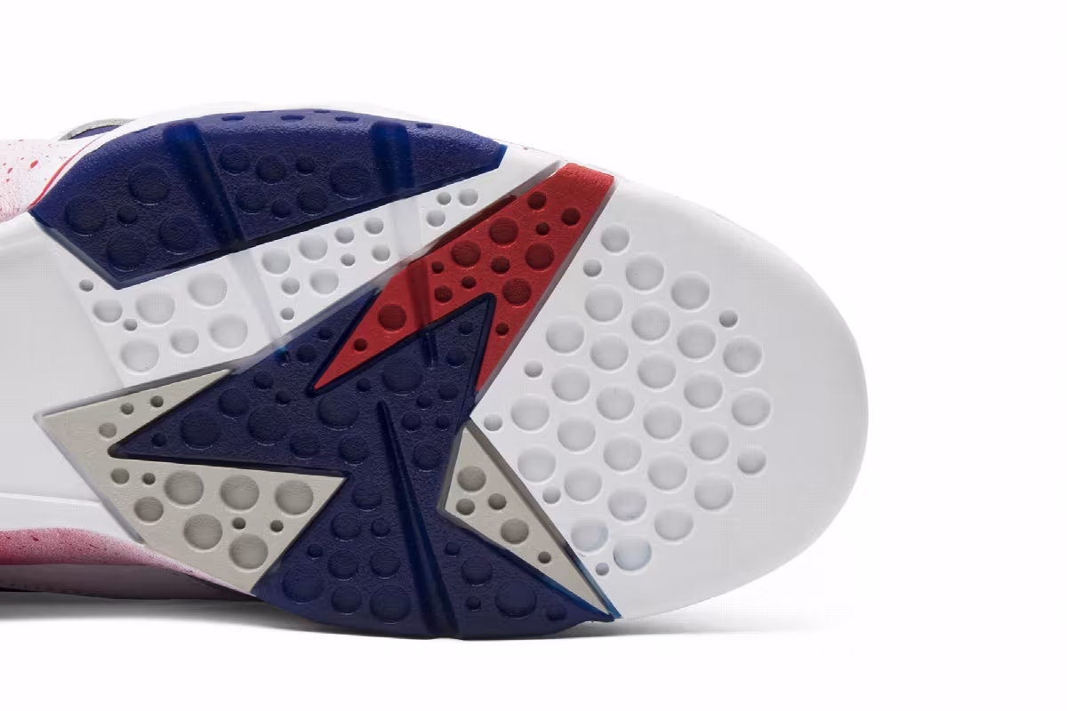 Air Jordan 7 Tinker Alternate, view 6