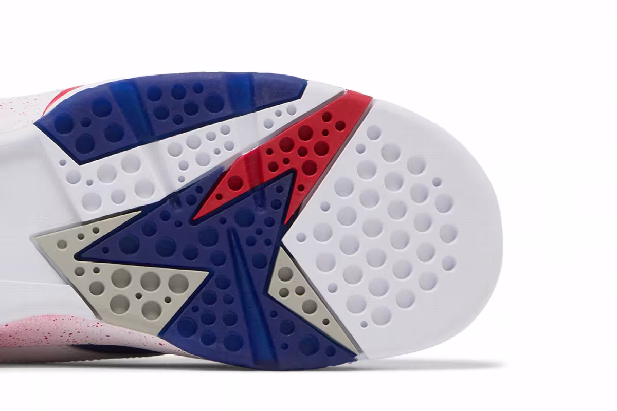 Air Jordan 7 BG Tinker Alternate, view 6