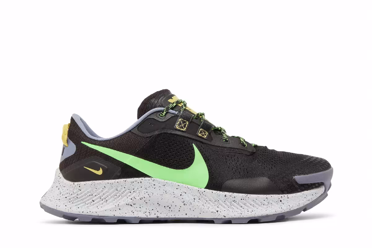 Nike Pegasus Trail 3 Black Green Strike, view 2