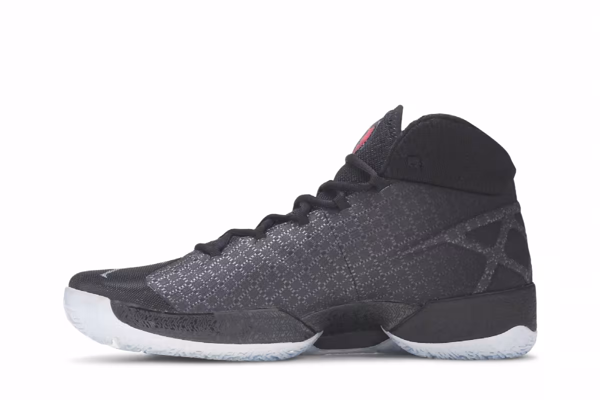 Air Jordan 30 Black Cat, view 4