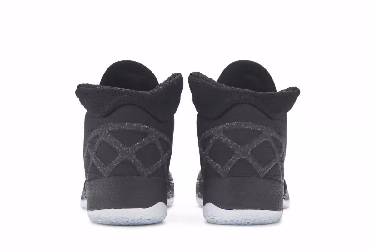 Air Jordan 30 Black Cat, view 7