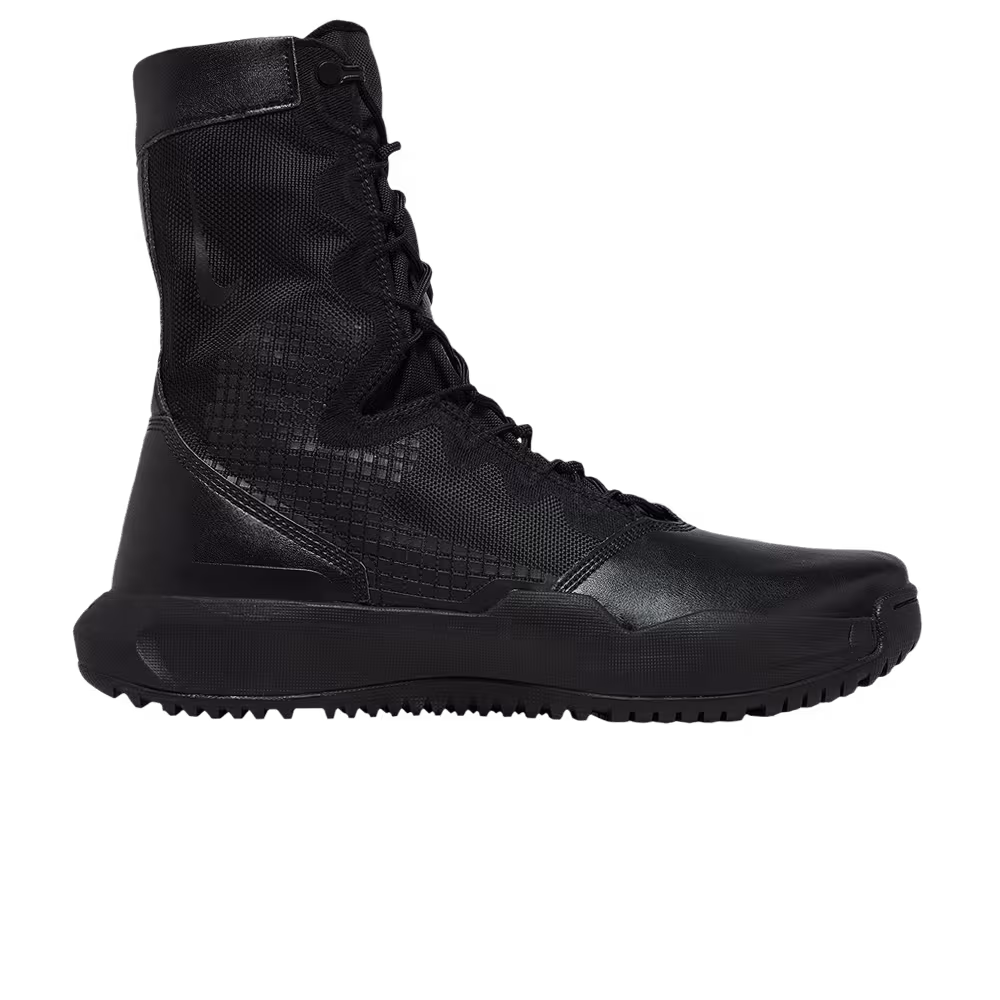Nike SFB B1 Triple Black
