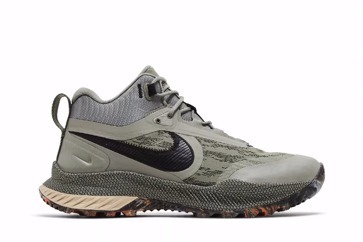 Nike React SFB Carbon Dark Stucco, view 2