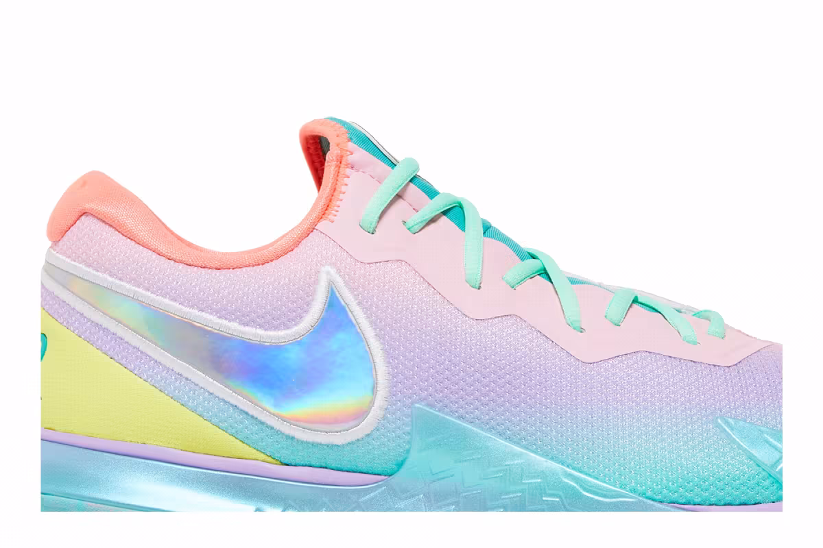NikeCourt Zoom Vapor Cage 4 Doernbecher 2022, view 3