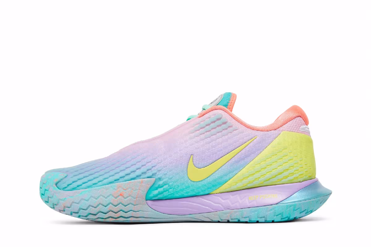 NikeCourt Zoom Vapor Cage 4 Doernbecher 2022, view 4