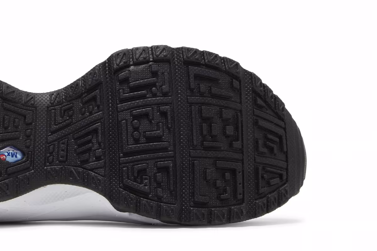 Comme des Garçons Homme Plus x Nike Air Sunder Max White, view 6