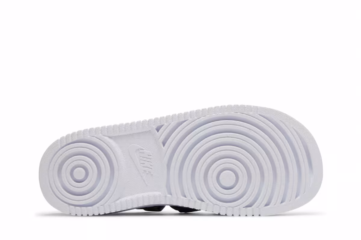 Nike Women's Icon Classic Black White, view 5