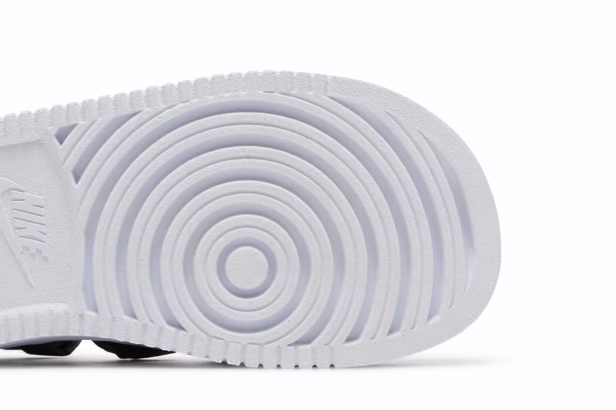 Nike Women's Icon Classic Black White, view 6