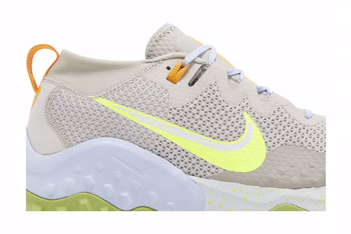 Nike Wildhorse 7 Light Iron Ore Volt, view 3