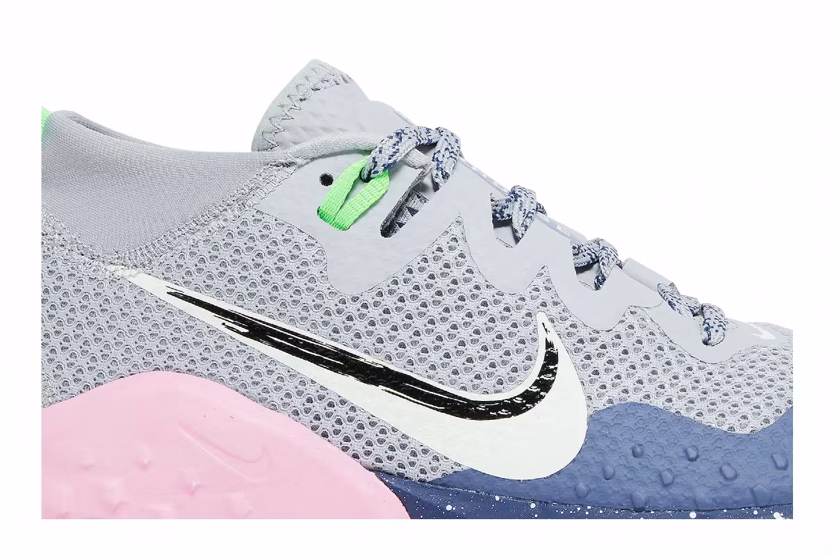 Nike Women's Wildhorse 7 Wolf Grey Diffused Blue, view 3