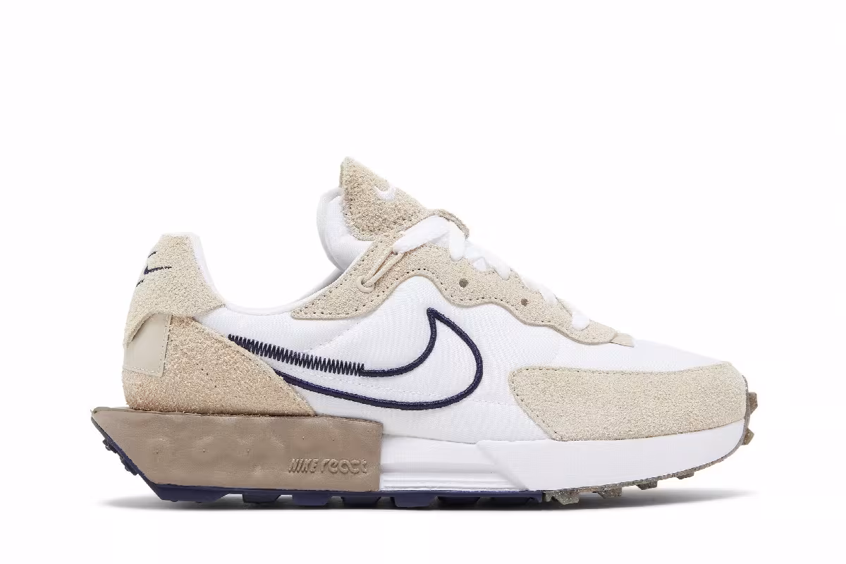 Nike Women's Fontanka Waffle Sanddrift White, view 2