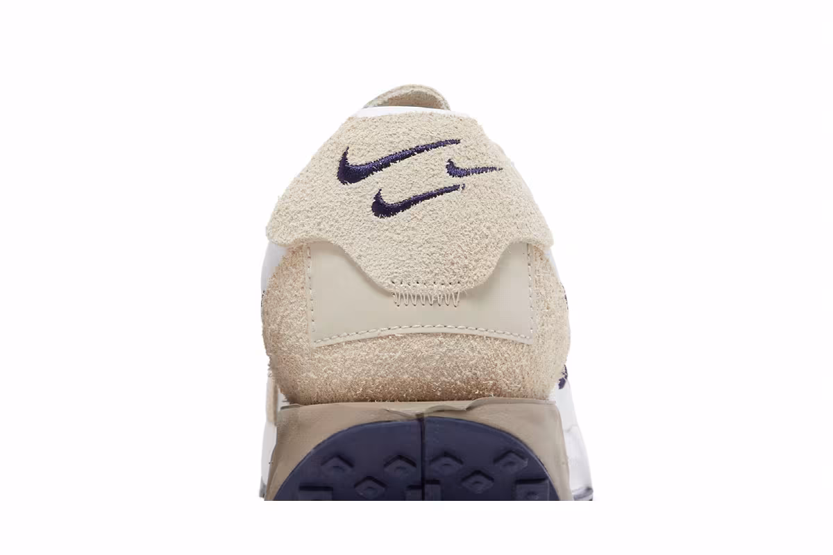 Nike Women's Fontanka Waffle Sanddrift White, view 8