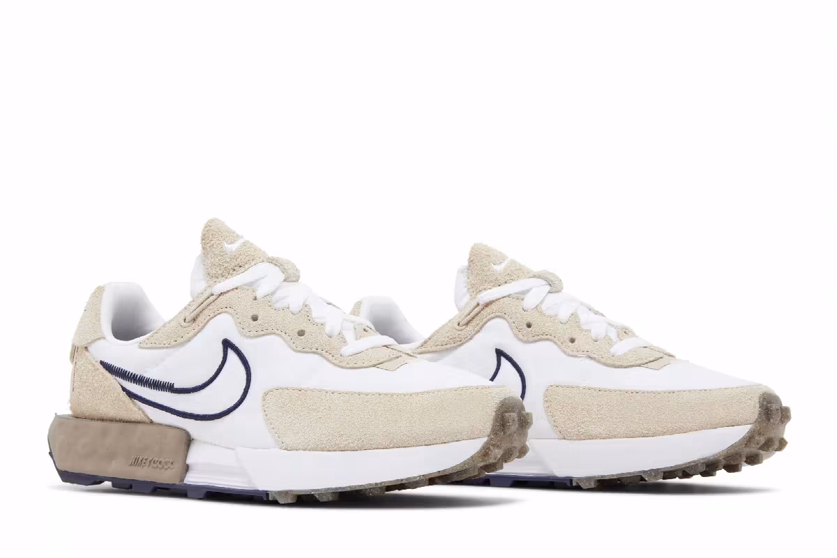 Nike Women's Fontanka Waffle Sanddrift White, view 9