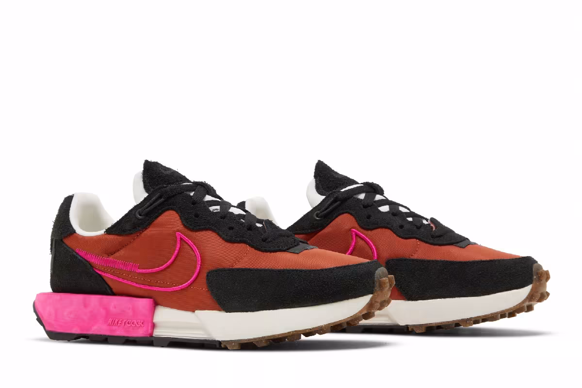 Nike Women's Fontanka Waffle Burnt Sunrise, view 9