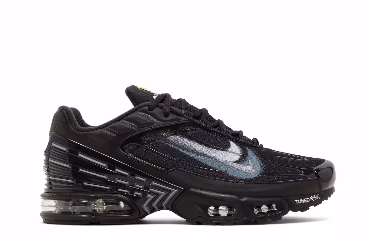 Nike Air Max Plus 3 Spray Paint Swoosh, view 2