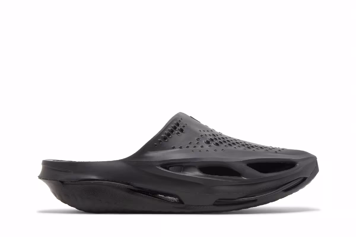 Matthew M. Williams x Nike 005 Slide Black, view 2