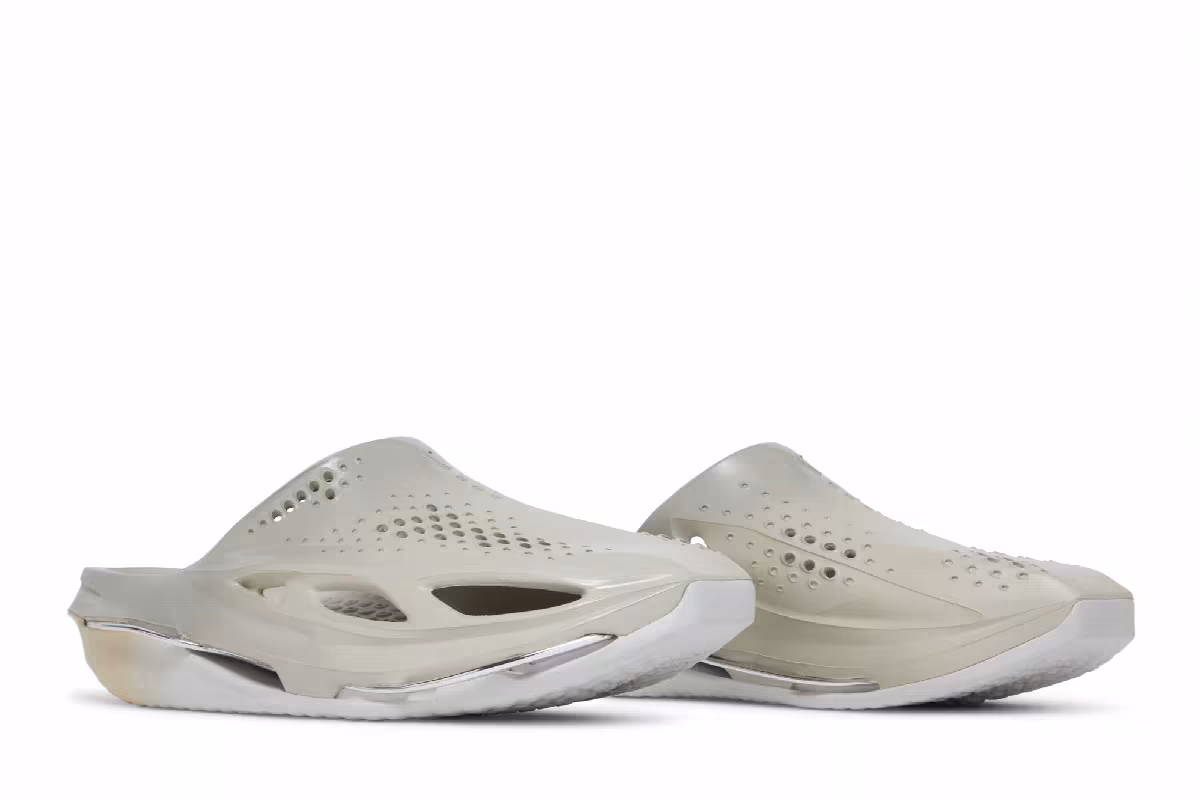 Matthew M. Williams x Nike 005 Slide Light Bone, view 9