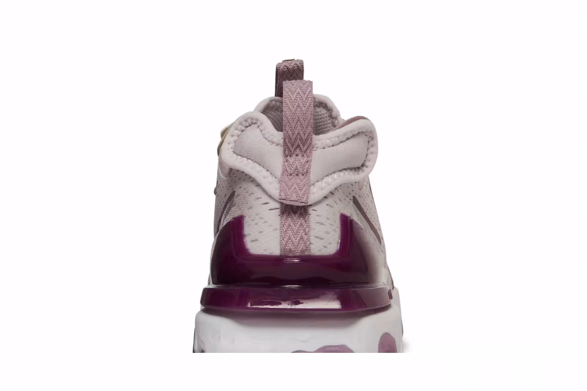 Nike Women's React Vision Venice, view 8
