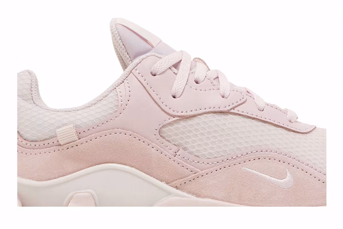 Nike Women's RYZ 365 2 Barely Rose, view 3