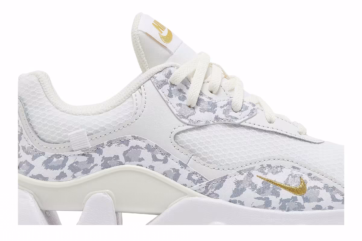 Nike Women's RYZ 365 2 Leopard, view 3