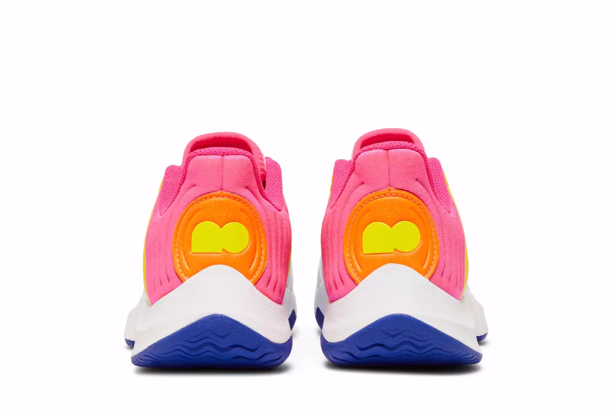 Naomi Osaka x Women's NikeCourt Air Zoom GP Turbo White Hyper Pink, view 7