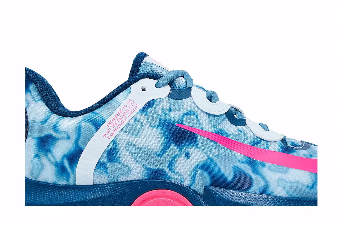 Naomi Osaka x Women's NikeCourt Air Zoom GP Turbo Glacier Blue Marble, view 3