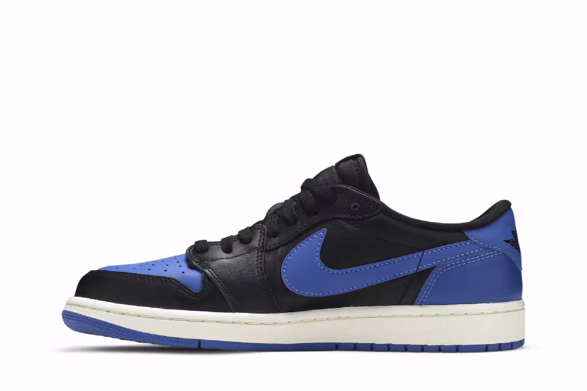 Air Jordan 1 Low OG Royal, view 4