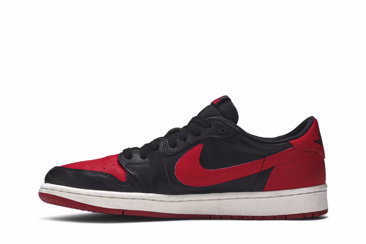 Air Jordan 1 Low OG Bred, view 4