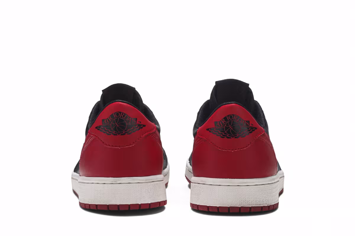 Air Jordan 1 Low OG Bred, view 7