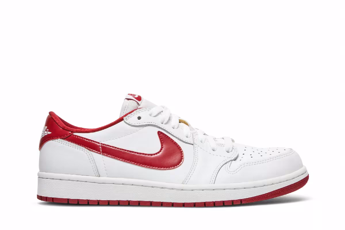 Air Jordan 1 Low OG Varsity Red, view 2