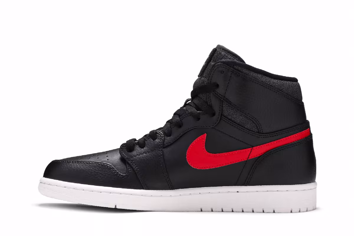 Air Jordan 1 High Rare Air - Bred, view 4