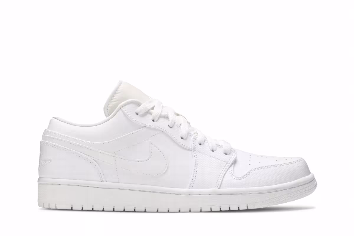 Air Jordan 1 Low Triple White, view 2