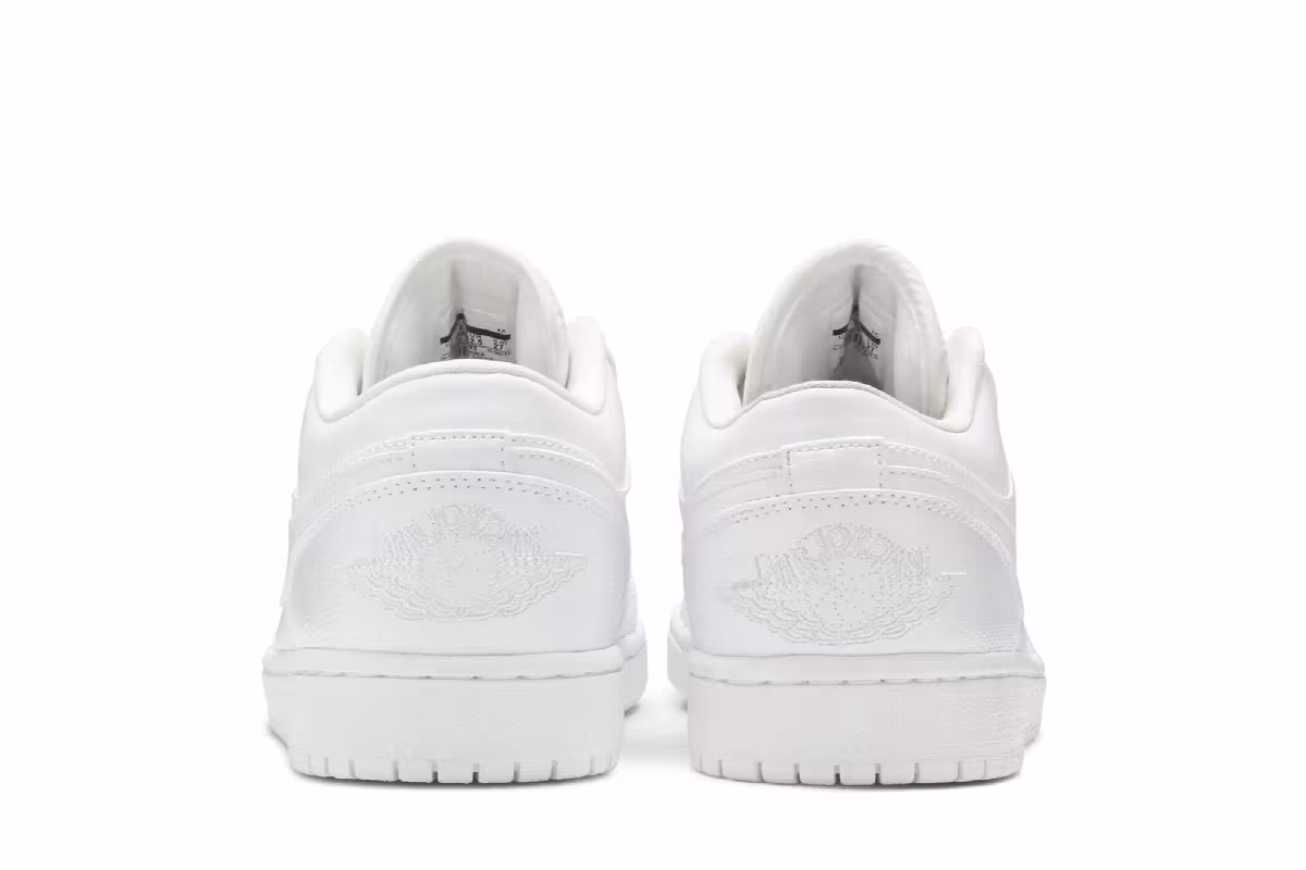 Air Jordan 1 Low Triple White, view 7