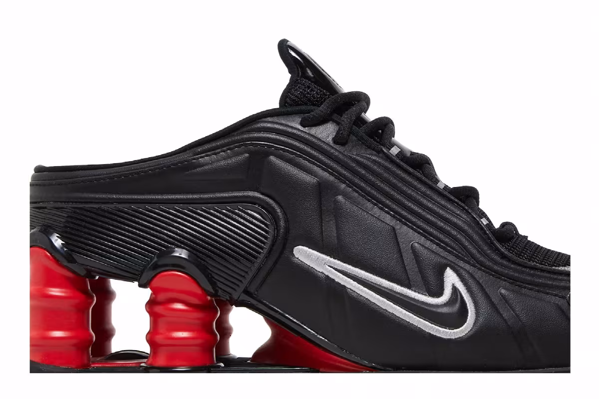 Martine Rose x Nike Women's Shox Mule MR4 Black Comet Red, view 3