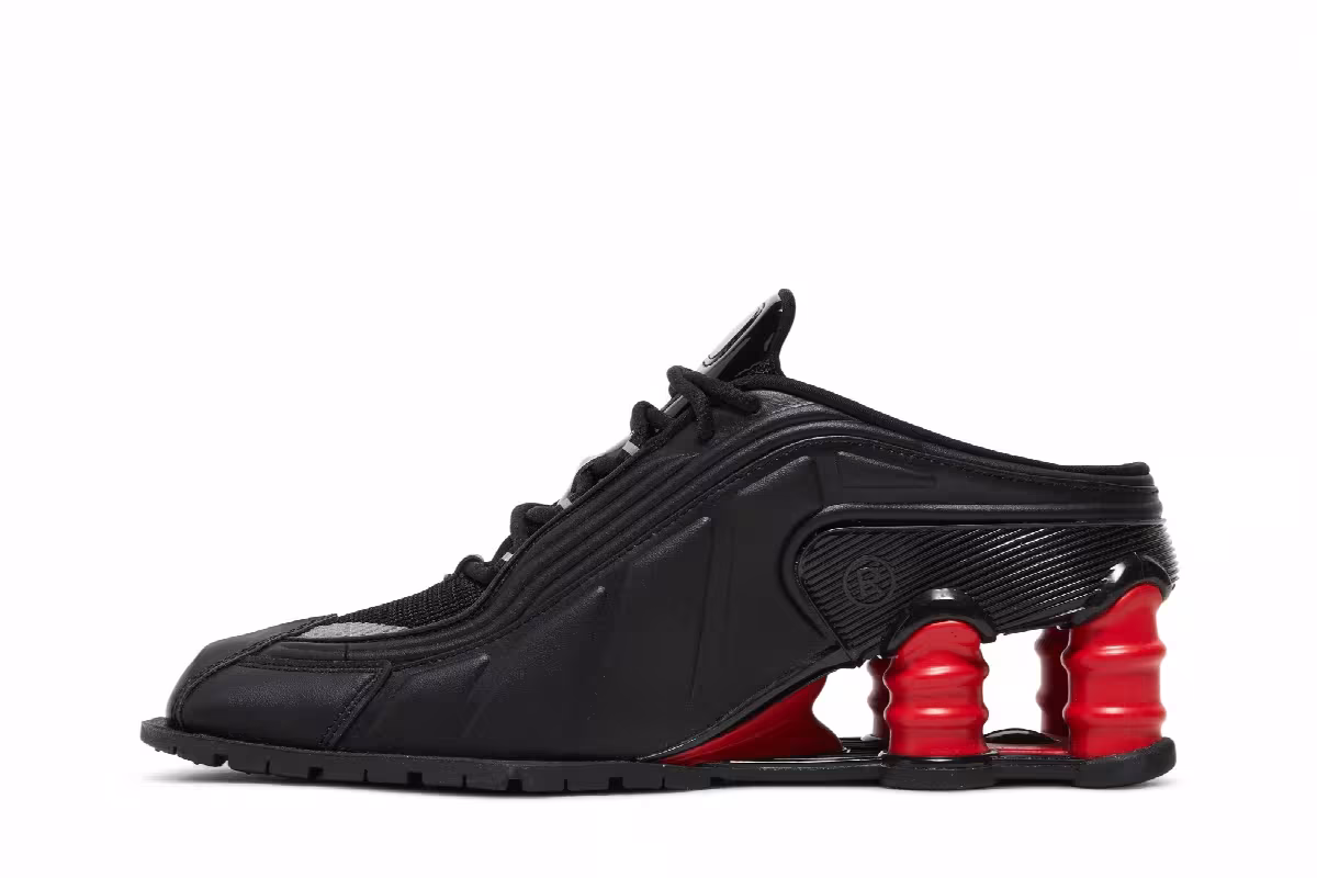 Martine Rose x Nike Women's Shox Mule MR4 Black Comet Red, view 4