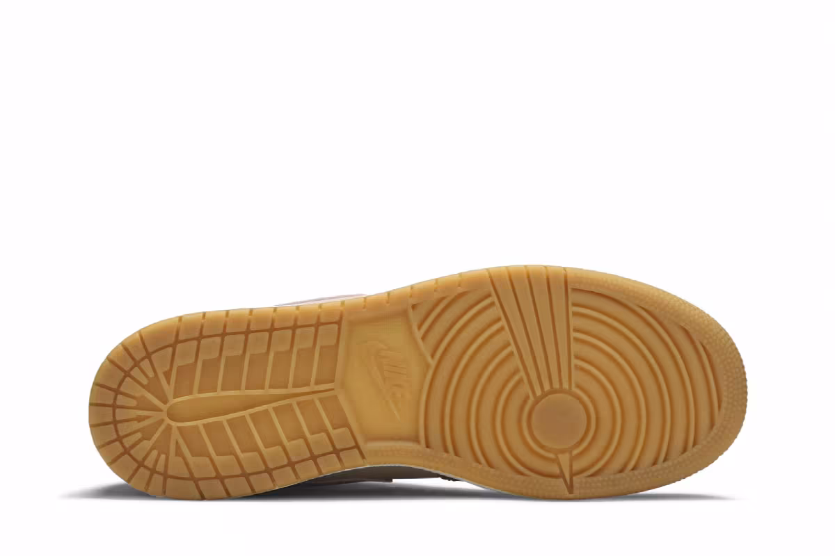Air Jordan 1 Mid GG Lola Bunny, view 5
