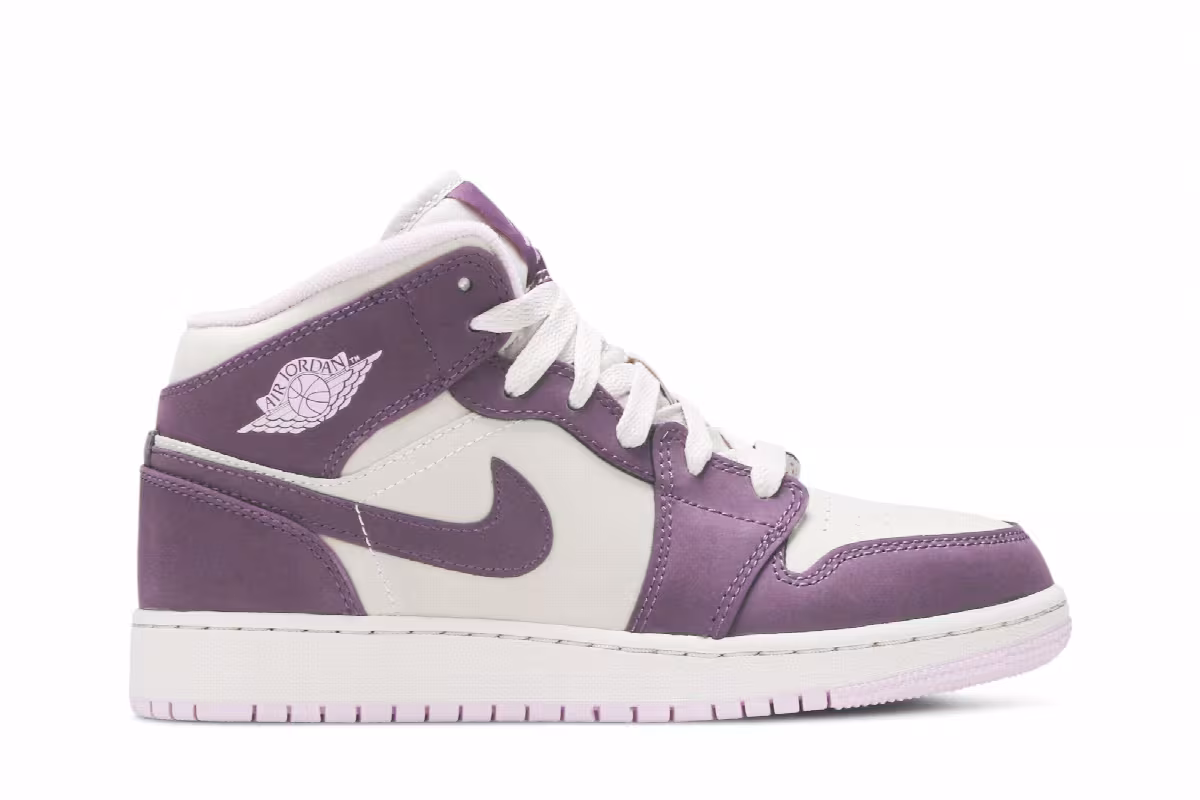 Air Jordan 1 Mid GS Pro Purple, view 2