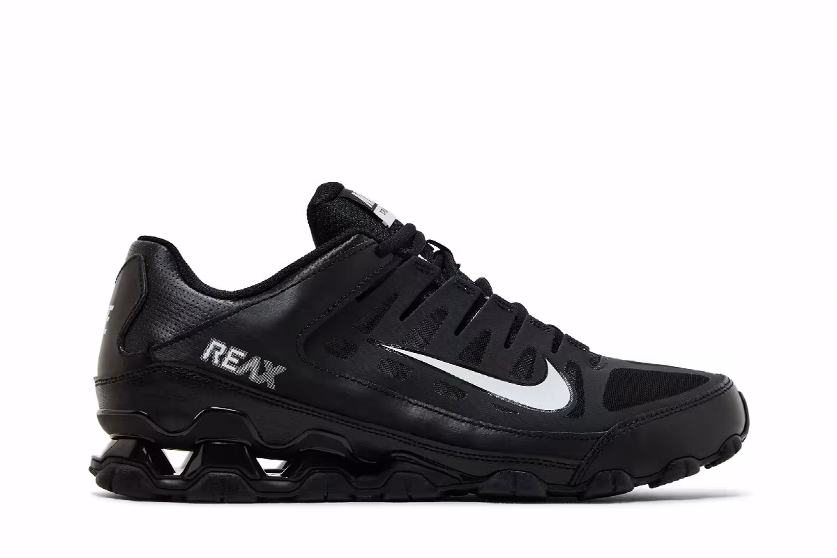 Nike Reax 8 TR Black White, view 2